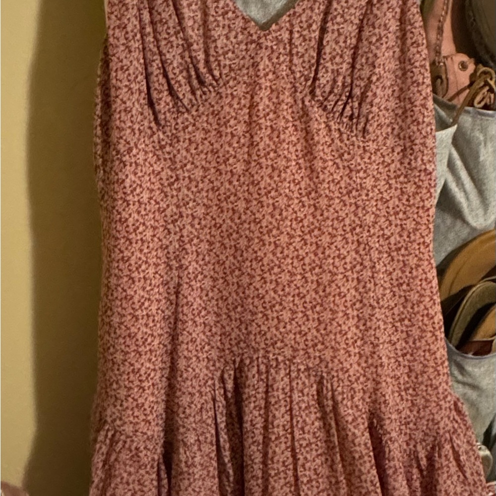 Storia Elegant Pink Dress
